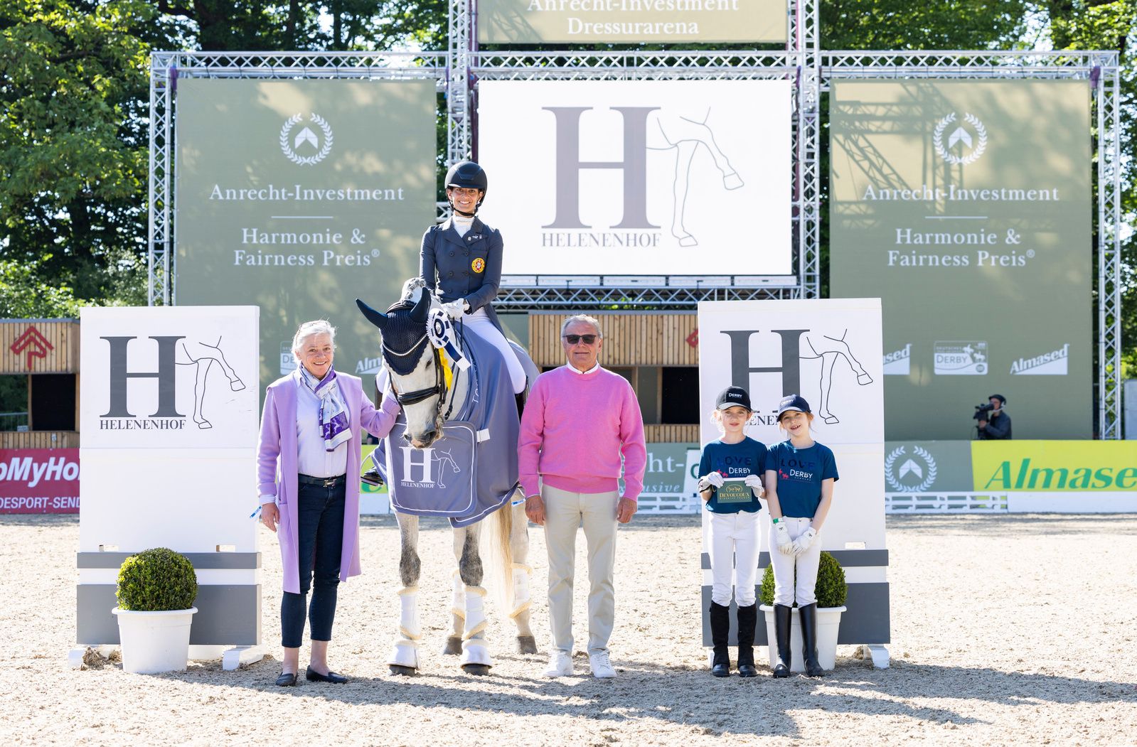 WhatsApp Image 2024-05-14 à 16.00.40_594916f9.jpg