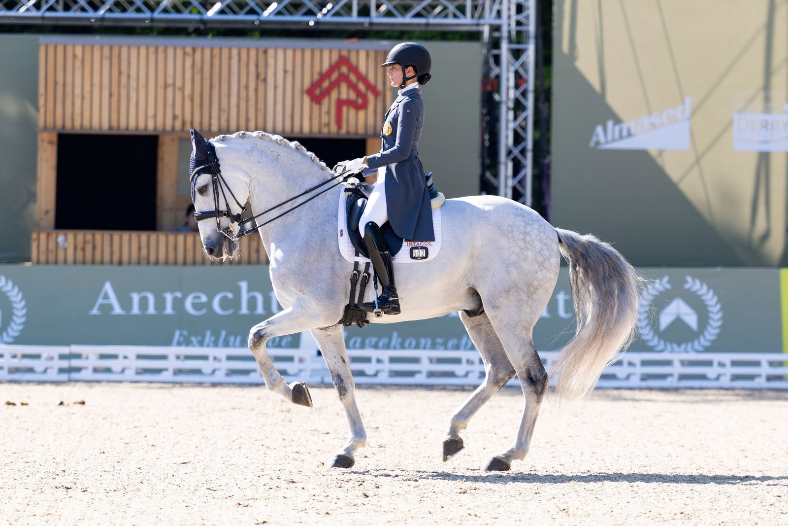 WhatsApp Image 2024-05-14 à 16.00.40_b0521d8a.jpg