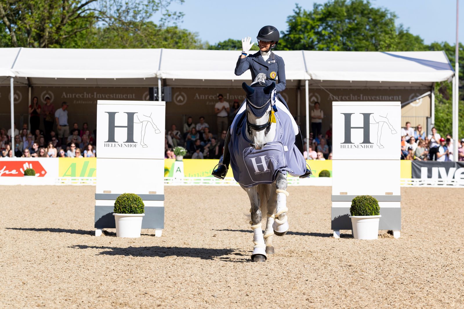 WhatsApp Image 2024-05-14 à 16.00.41_cfa93ffb.jpg